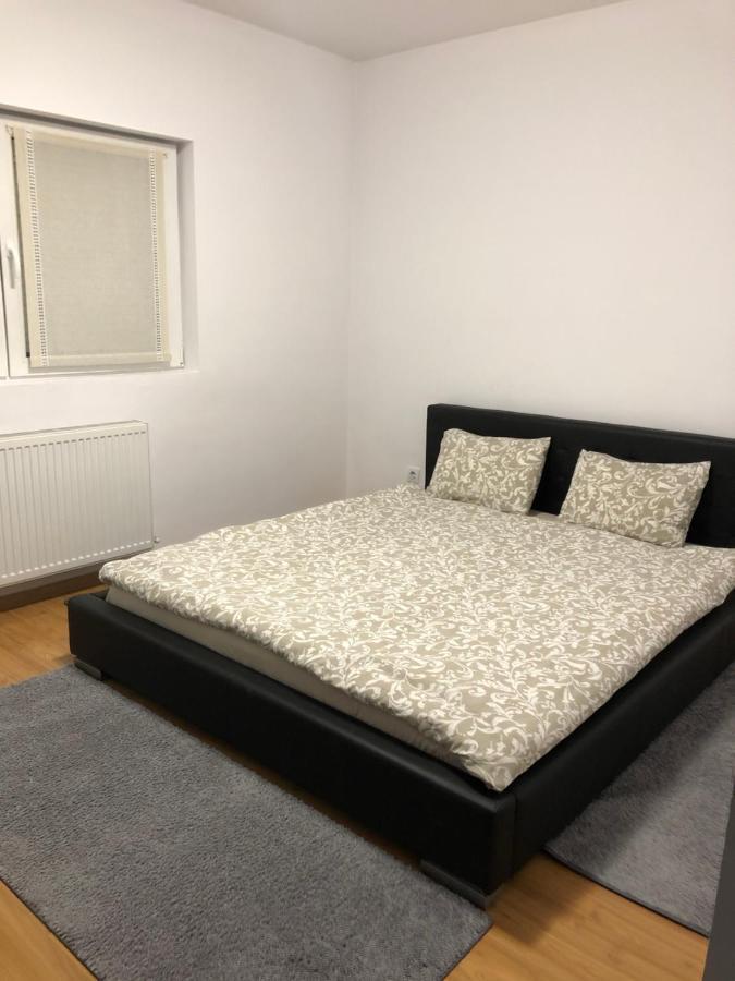 Apartament Antoaneta Leilighet Rîşnov Eksteriør bilde